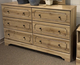 Dresser & Mirror