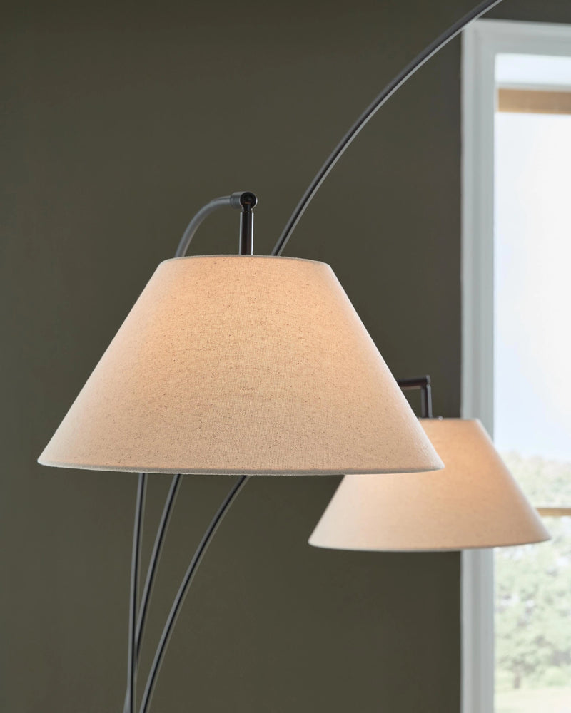 Gibbswellner Floor Lamp