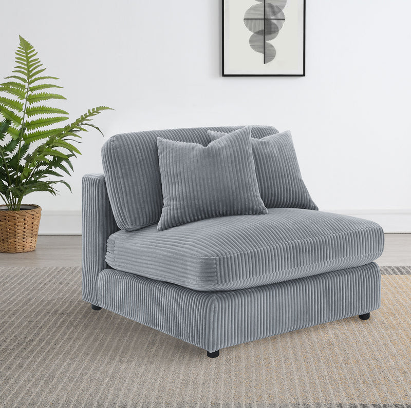 Blaine Accent Chair - Theo's Factory Direct Mattress & Furniture (Columbus, OH)