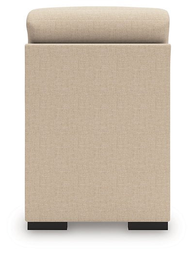 LadyMae Sectional with Chaise - Theo's Factory Direct Mattress & Furniture (Columbus, OH)