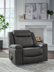 Status Check Recliner - Theo's Factory Direct Mattress & Furniture (Columbus, OH)