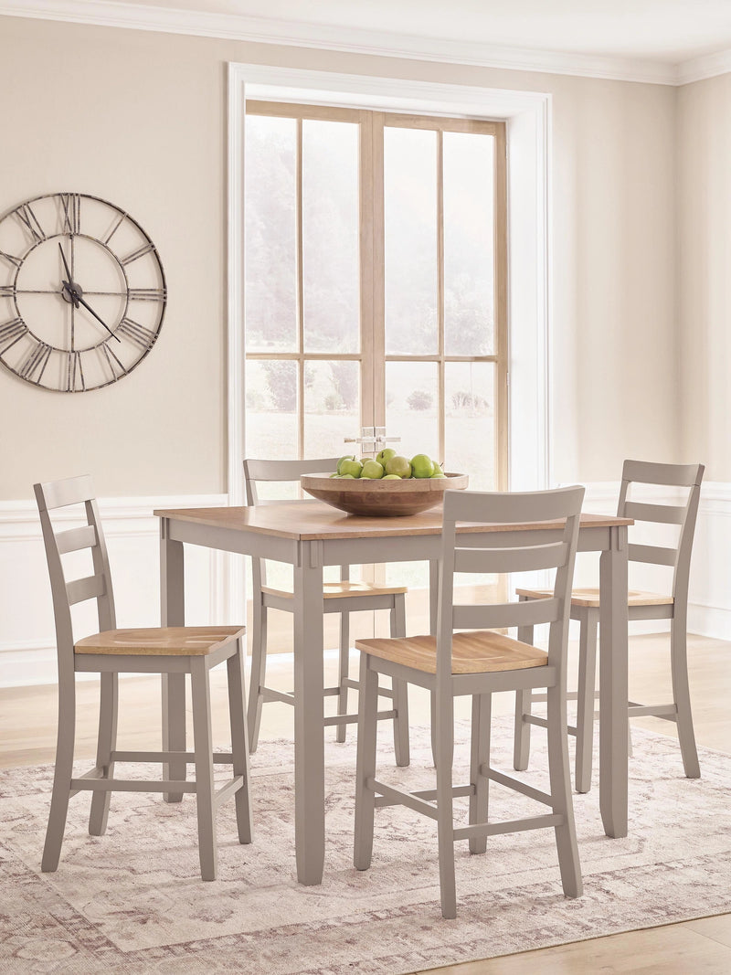 Harperfeld Counter Height Dining Table and 4 Counter Stools