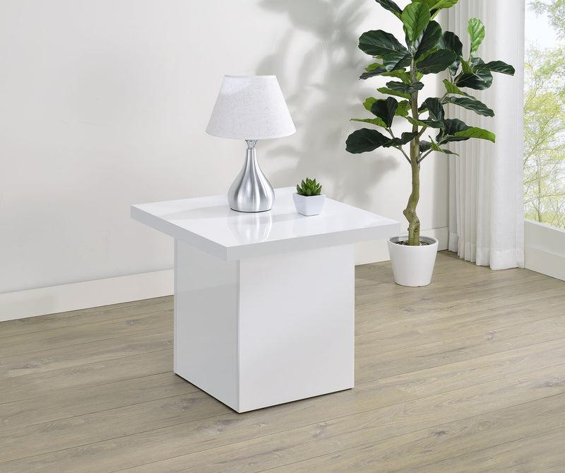 Devar End Table - Theo's Factory Direct Mattress & Furniture (Columbus, OH)