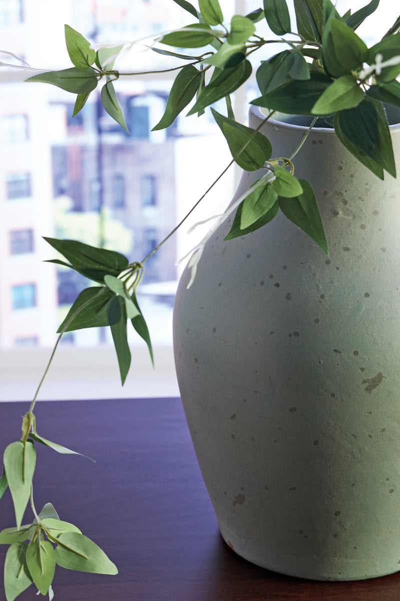 Baychester Vase - Theo's Factory Direct Mattress & Furniture (Columbus, OH)