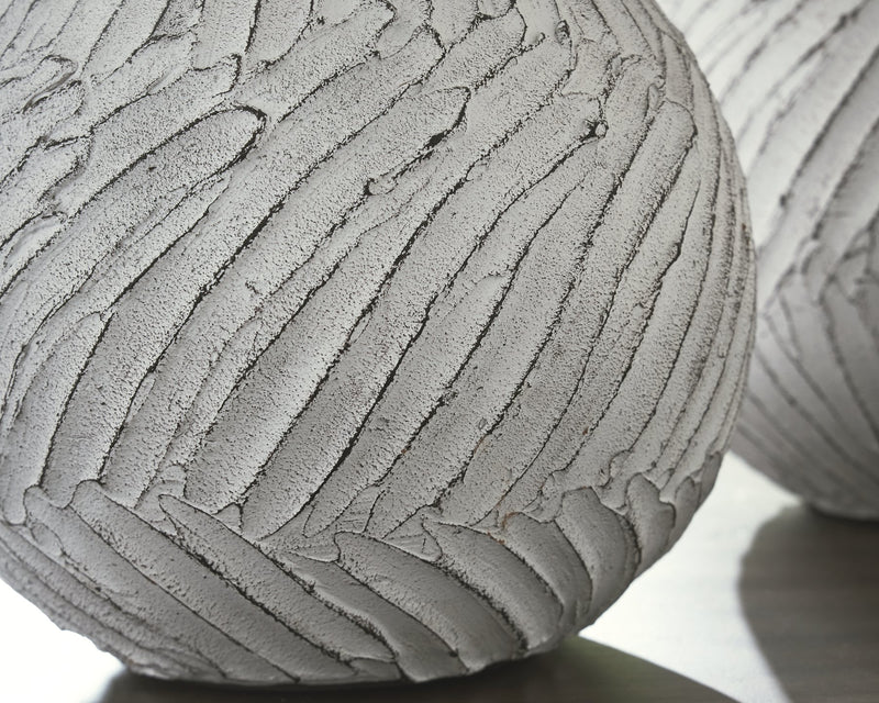 Shelvie Vase - Theo's Factory Direct Mattress & Furniture (Columbus, OH)