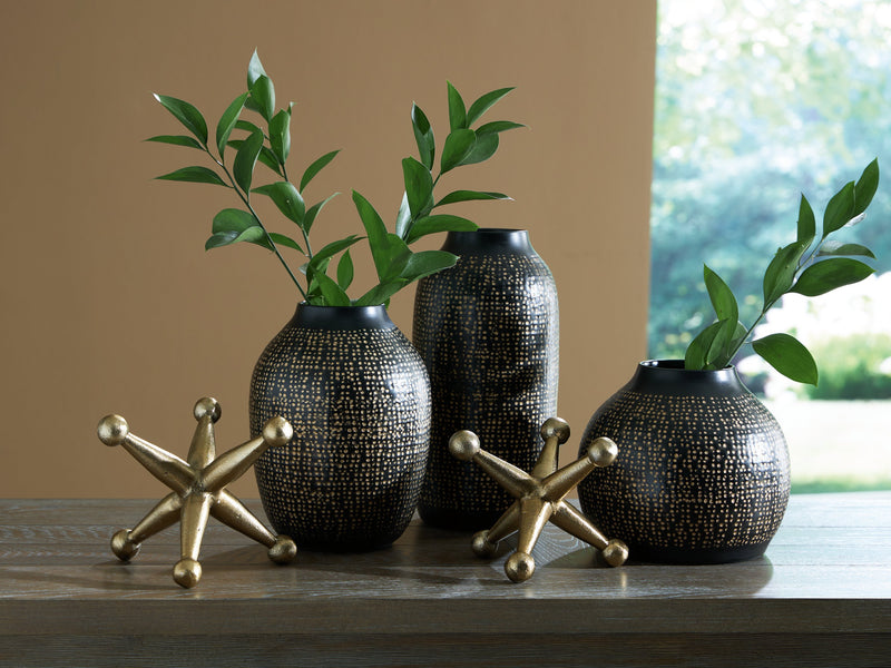 Vinburn Accessory Set (Set of 5) - Theo's Factory Direct Mattress & Furniture (Columbus, OH)