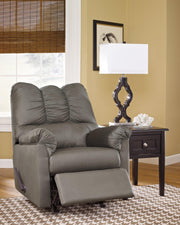 Darcy Living Room Set - Theo's Factory Direct Mattress & Furniture (Columbus, OH)