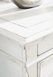 Kanwyn Dresser and Mirror - Theo's Factory Direct Mattress & Furniture (Columbus, OH)