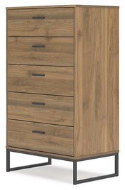 Deanlow Chest of Drawers - Theo's Factory Direct Mattress & Furniture (Columbus, OH)