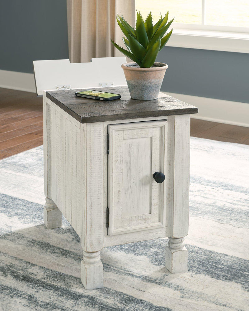 Havalance Chairside End Table - Theo's Factory Direct Mattress & Furniture (Columbus, OH)