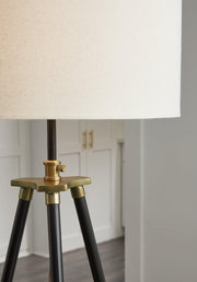 Cashner Floor Lamp - Theo's Factory Direct Mattress & Furniture (Columbus, OH)