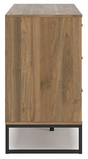 Deanlow Dresser - Theo's Factory Direct Mattress & Furniture (Columbus, OH)