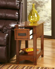 Breegin Chairside End Table - Theo's Factory Direct Mattress & Furniture (Columbus, OH)