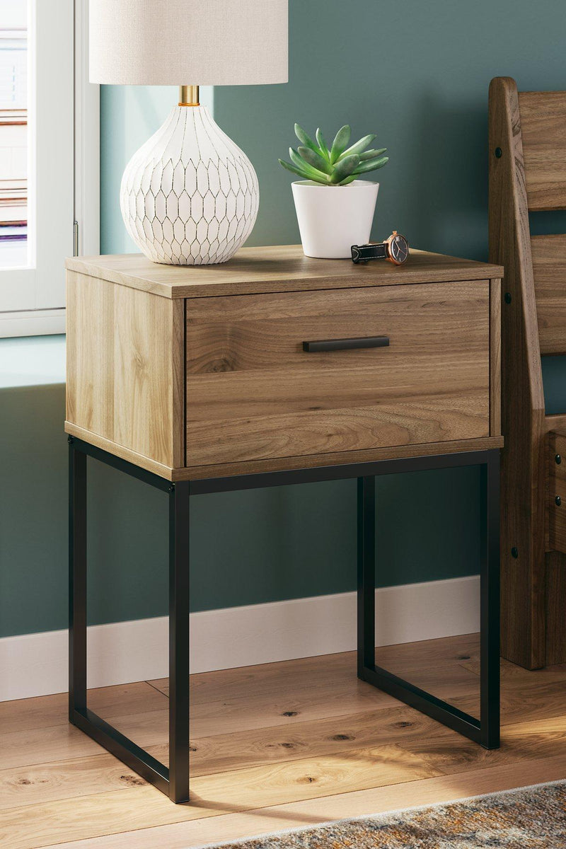 Deanlow Nightstand - Theo's Factory Direct Mattress & Furniture (Columbus, OH)