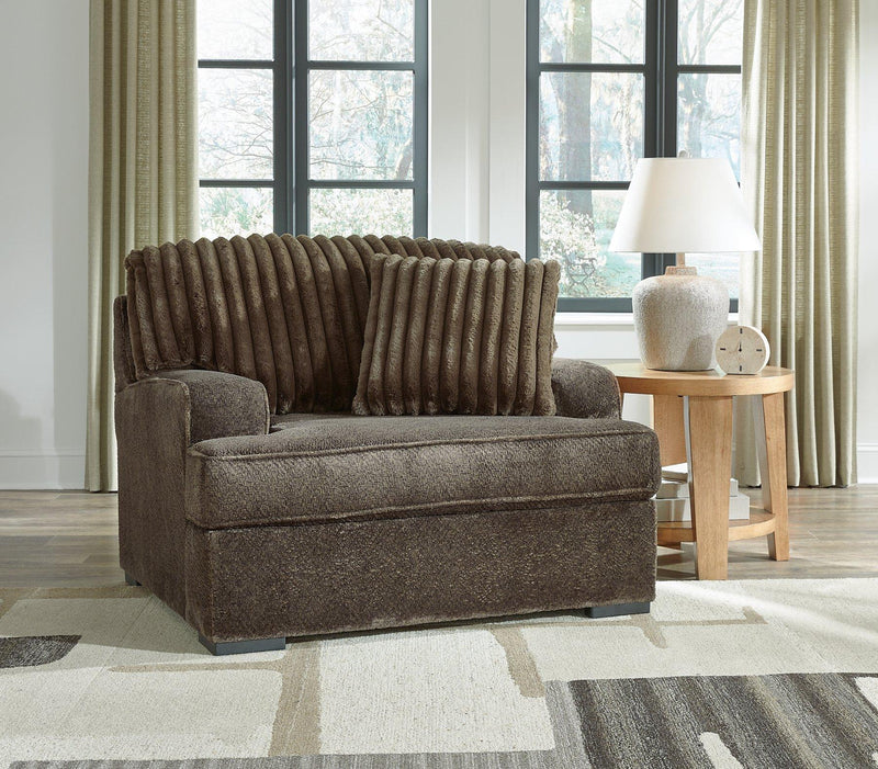 Aylesworth Oversized Chair - Theo's Factory Direct Mattress & Furniture (Columbus, OH)