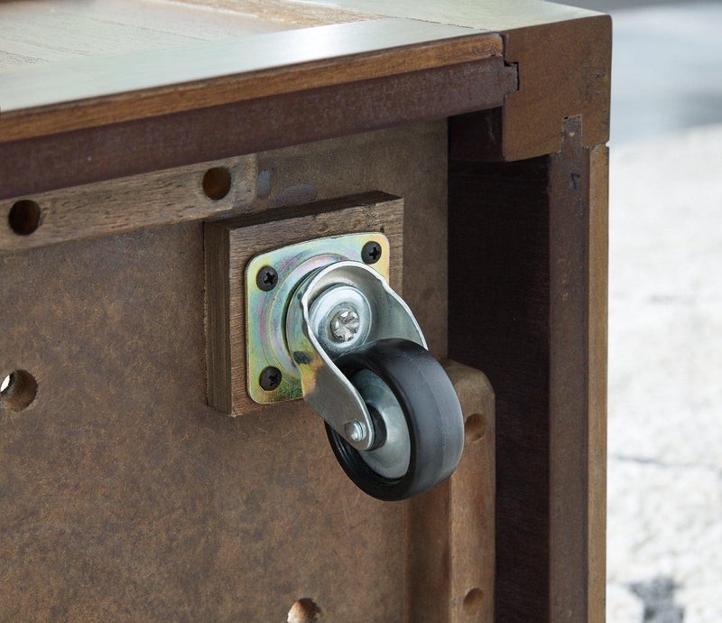 Boardernest Coffee Table with 4 Stools - Theo's Factory Direct Mattress & Furniture (Columbus, OH)