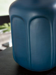 Gierburg Table Lamp - Theo's Factory Direct Mattress & Furniture (Columbus, OH)