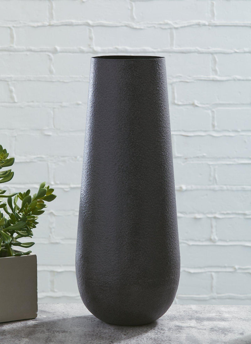 Fynn Vase - Theo's Factory Direct Mattress & Furniture (Columbus, OH)