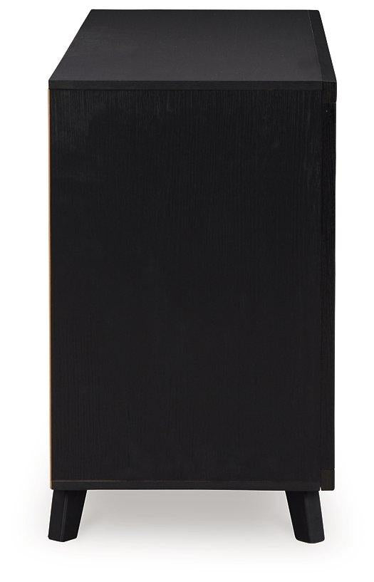 Danziar Dresser - Theo's Factory Direct Mattress & Furniture (Columbus, OH)