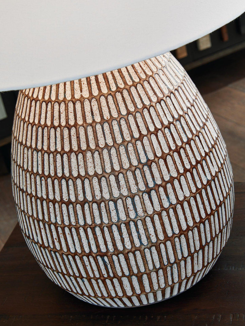 Darrich Table Lamp - Theo's Factory Direct Mattress & Furniture (Columbus, OH)