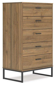 Deanlow Chest of Drawers - Theo's Factory Direct Mattress & Furniture (Columbus, OH)