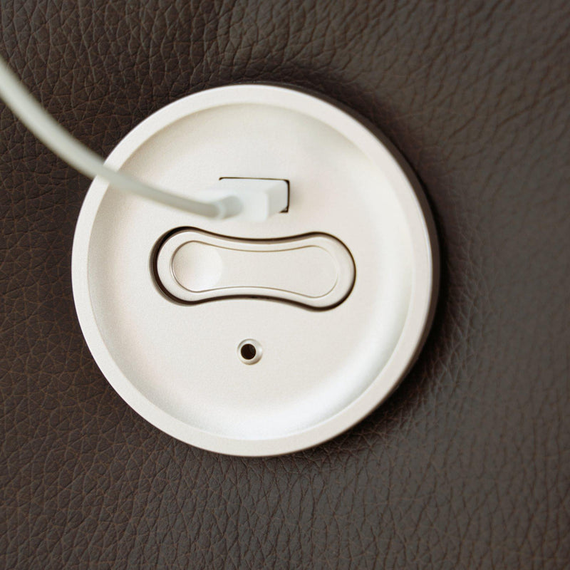 Leesworth Living Room Set - Theo's Factory Direct Mattress & Furniture (Columbus, OH)