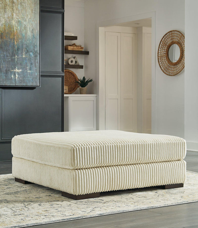 Lindyn Living Room Set - Theo's Factory Direct Mattress & Furniture (Columbus, OH)