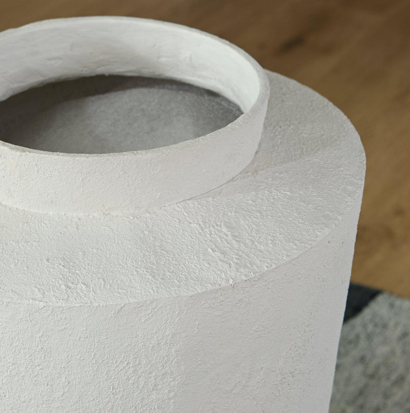 Flurinworth Vase - Theo's Factory Direct Mattress & Furniture (Columbus, OH)