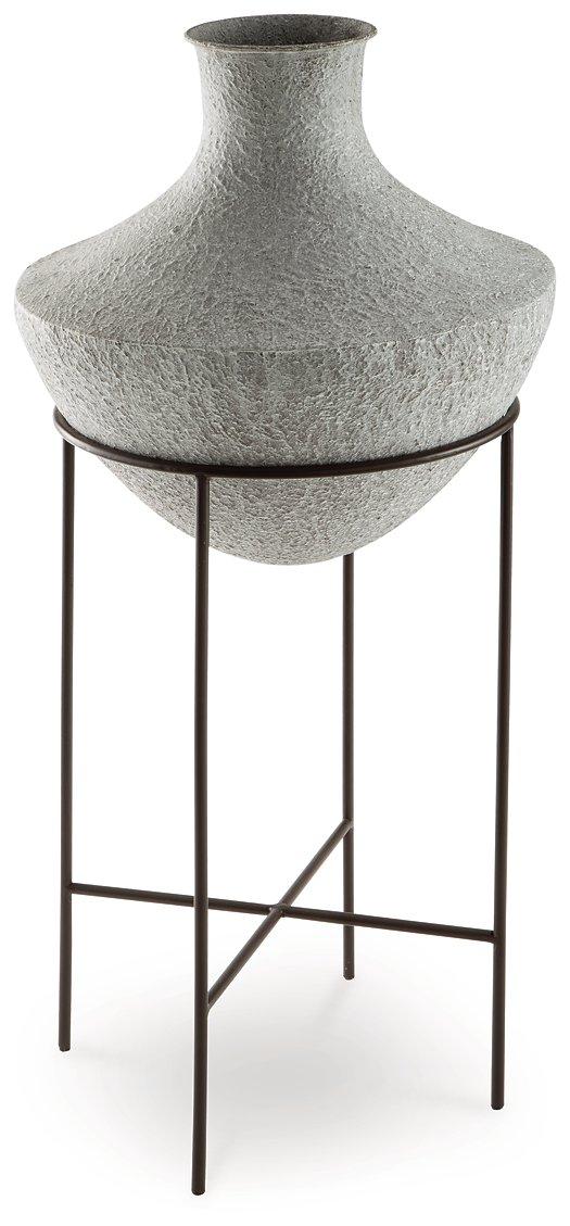 Estonbank Vase - Theo's Factory Direct Mattress & Furniture (Columbus, OH)