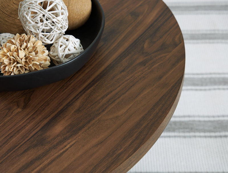 Elbrynn Table (Set of 3) - Theo's Factory Direct Mattress & Furniture (Columbus, OH)