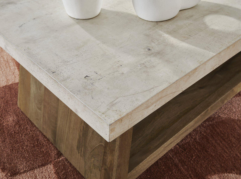 Brendalhouse Coffee Table - Theo's Factory Direct Mattress & Furniture (Columbus, OH)