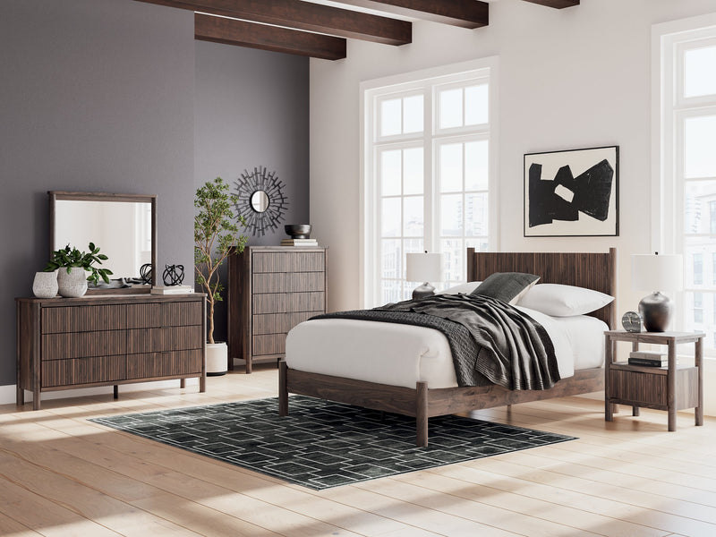 Pamytta Nightstand - Theo's Factory Direct Mattress & Furniture (Columbus, OH)