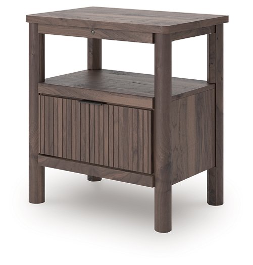Pamytta Nightstand - Theo's Factory Direct Mattress & Furniture (Columbus, OH)
