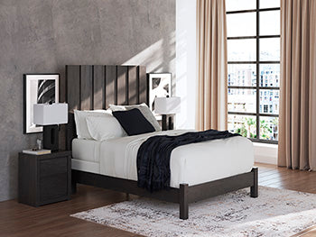 Fraluna Bed - Theo's Factory Direct Mattress & Furniture (Columbus, OH)