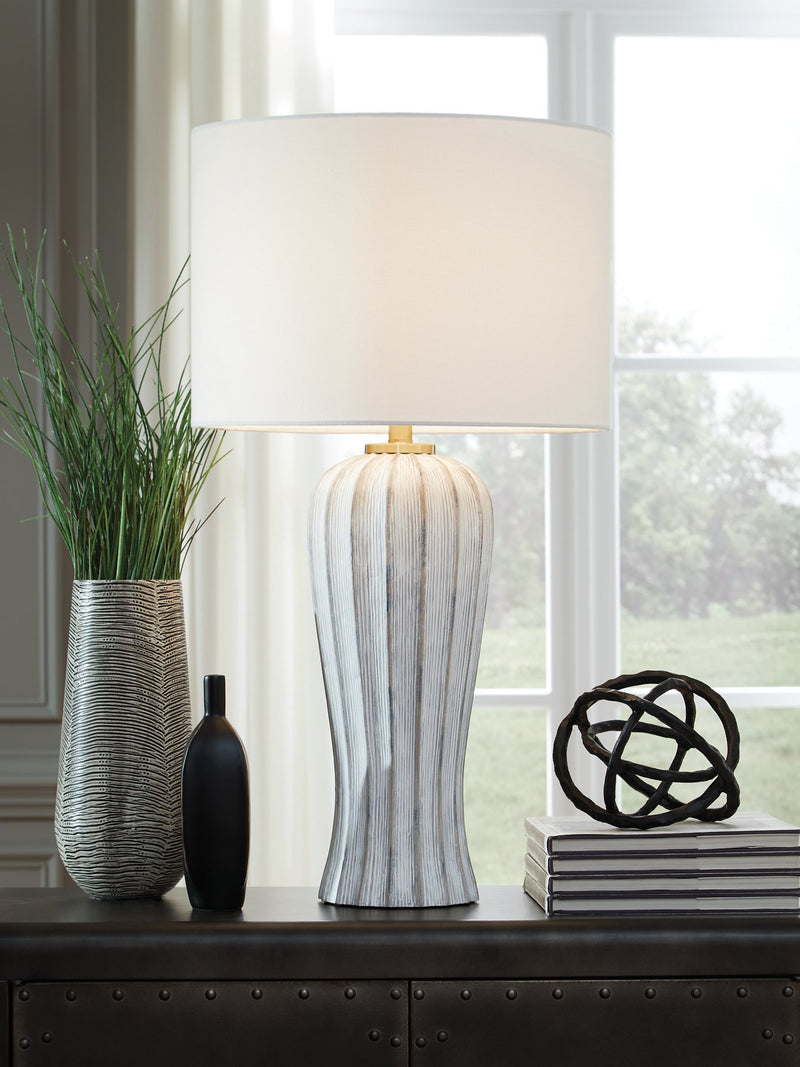 Lanwell Table Lamp - Theo's Factory Direct Mattress & Furniture (Columbus, OH)