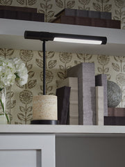 Vinmour Desk Lamp - Theo's Factory Direct Mattress & Furniture (Columbus, OH)