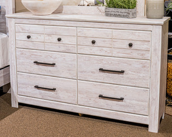 Makidern Dresser and Mirror - Theo's Factory Direct Mattress & Furniture (Columbus, OH)
