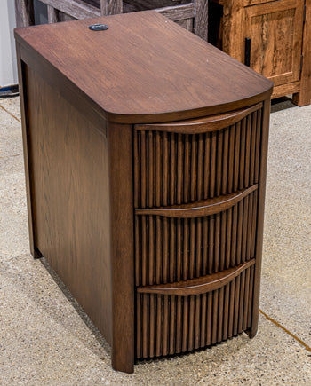 Camdill Chairside End Table - Theo's Factory Direct Mattress & Furniture (Columbus, OH)