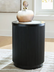 Grayman End Table - Theo's Factory Direct Mattress & Furniture (Columbus, OH)