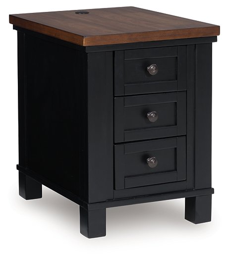 Wildenauer Chairside End Table - Theo's Factory Direct Mattress & Furniture (Columbus, OH)