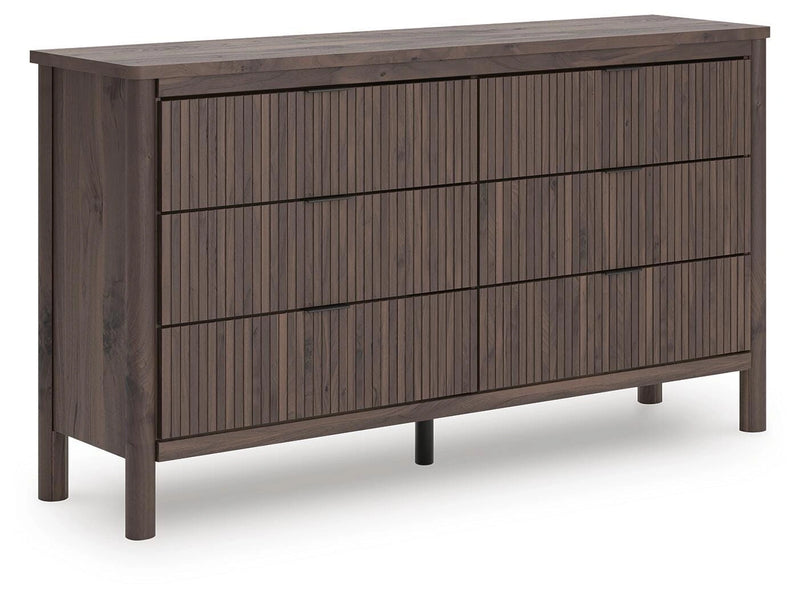 Pamytta Dresser